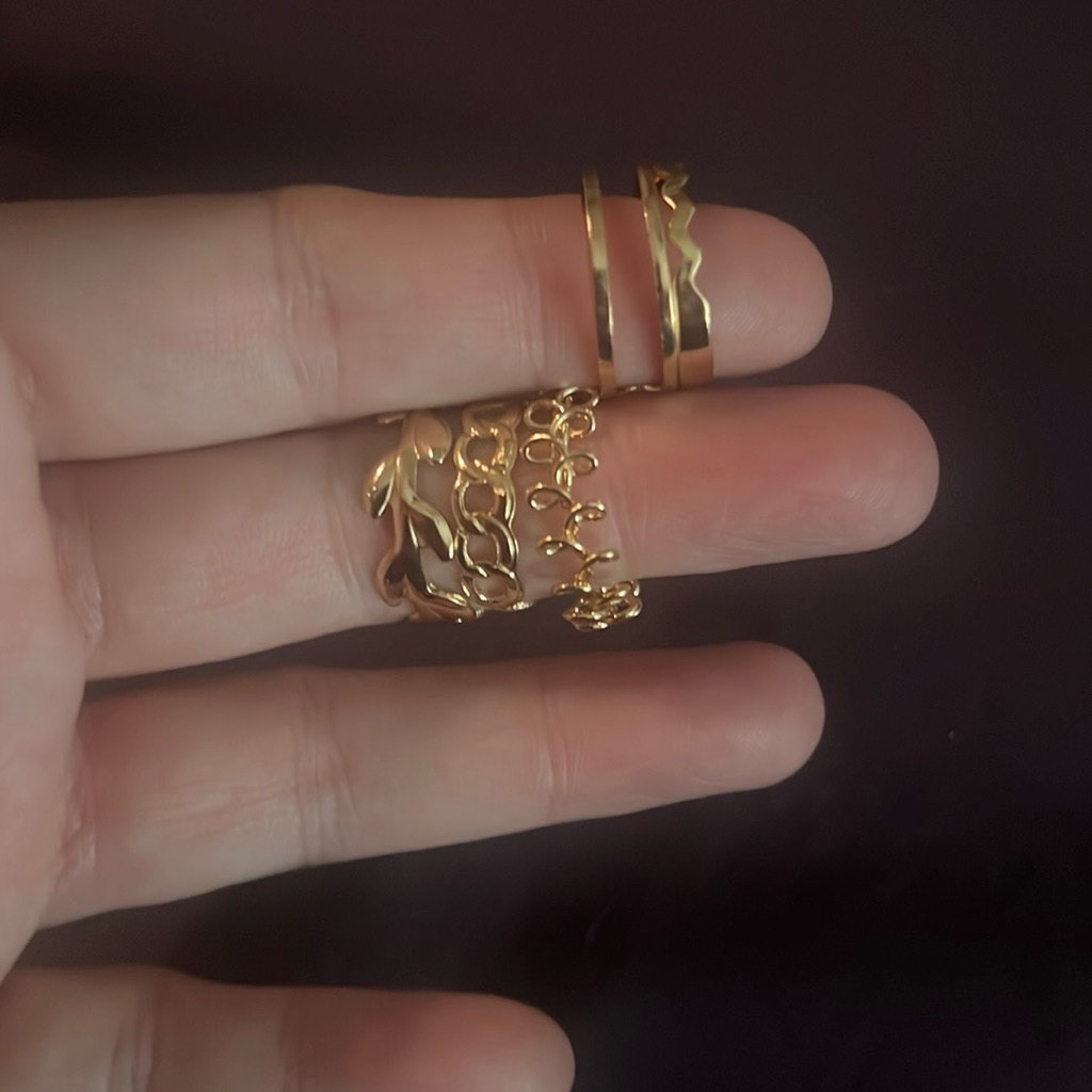 Brand New Mix Of Rings